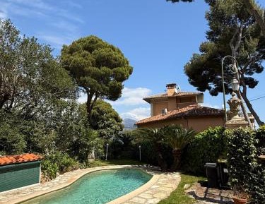 One-Bedroom Villa