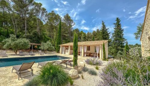 Studio with Pool View