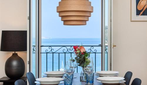One-Bedroom Apartment with Sea View