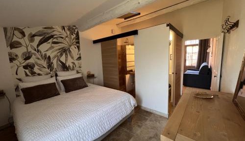 Standard Suite