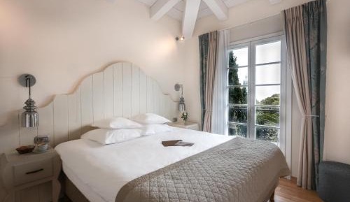 Suite with Sea View