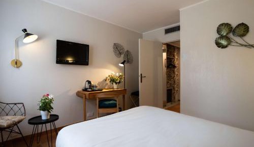 Classic Double Room - Non-Smoking
