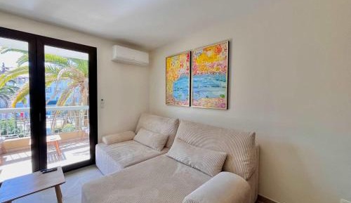 One-Bedroom Apartment with Terrace