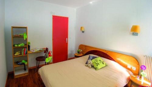 Family Room (1 Adult + 1 Child)