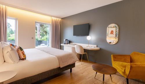 Prestige King Room with Terrace Access and Lounge Area