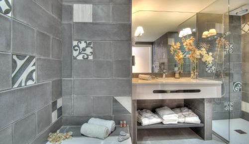 Prestige Suite - Free Spa Access