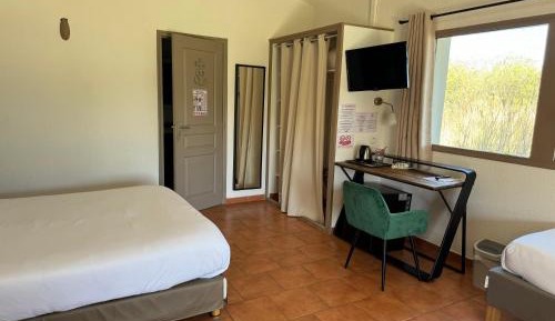 Superior Triple Room
