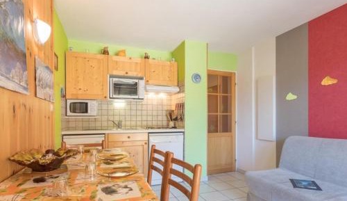 Apartment (4 Adults)