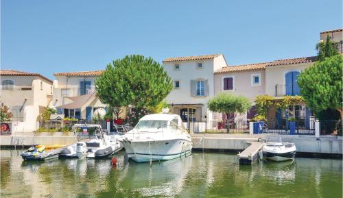 Three-Bedroom Vacation Home 