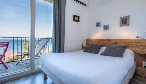 Double Room 9m² with Balcony and Sea View