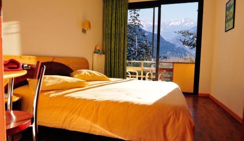 Double or Twin Room (2 Adults)