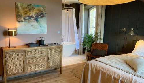 King Room with Pool View