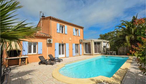 Three-Bedroom Vacation Home 