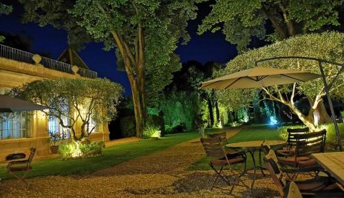 Suite with Garden View