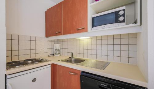 Comfort One-Bedroom Apartment (6 People)