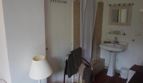 Double Room with Shared Toilet
