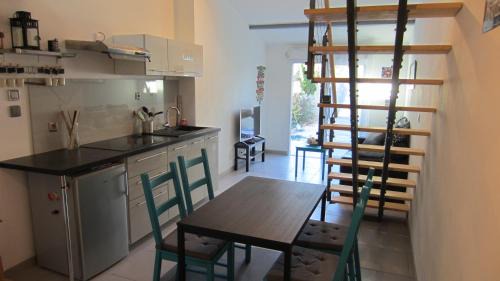 Studio Apartment