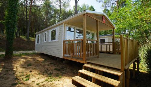 Two bedroom Mobile Home (4-6 people)