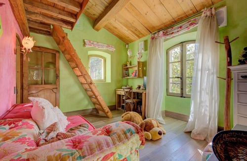 Lambesc Villa | Homerez - Big villa for 14 ppl. with swimming-pool, jacuzzi and spa at Lambesc