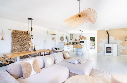 Pierrefeu-du-Var Villa | Villa Can Sol