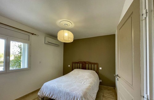 Arles House | Magnifique Gîte 10 Couchages au Cœur de la Camargue