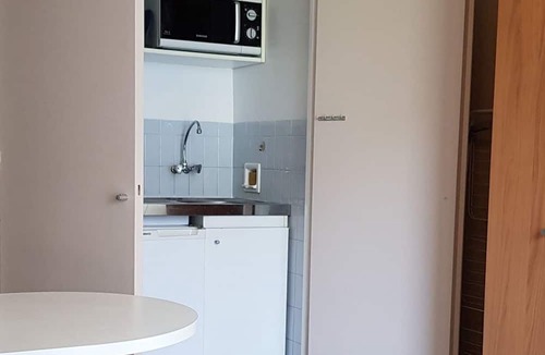4th Arrondissement Apartment | Studio "Observatoire" möbliert 20m2 mit Balkon 2m2 by Interhome