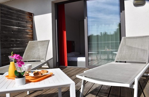 Eguilles Hotel | Pool Retreat 4 Mi to Château de la Gaude and Provence Vineyards