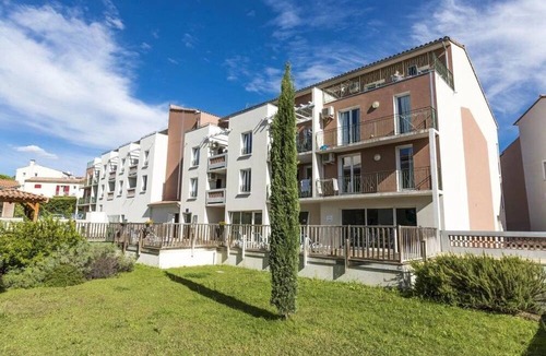 Greoux-les-Bains Apartment | Appartement 3 étoiles - Piscine - ccbgefc