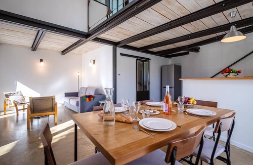 Villars House | House in Villars, in the ochre hills of the Luberon, Vaucluse