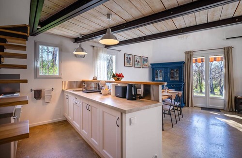 Villars House | House in Villars, in the ochre hills of the Luberon, Vaucluse