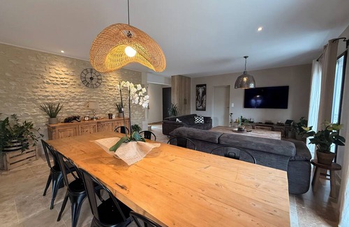 Molleges House | House in Molleges for 8 people